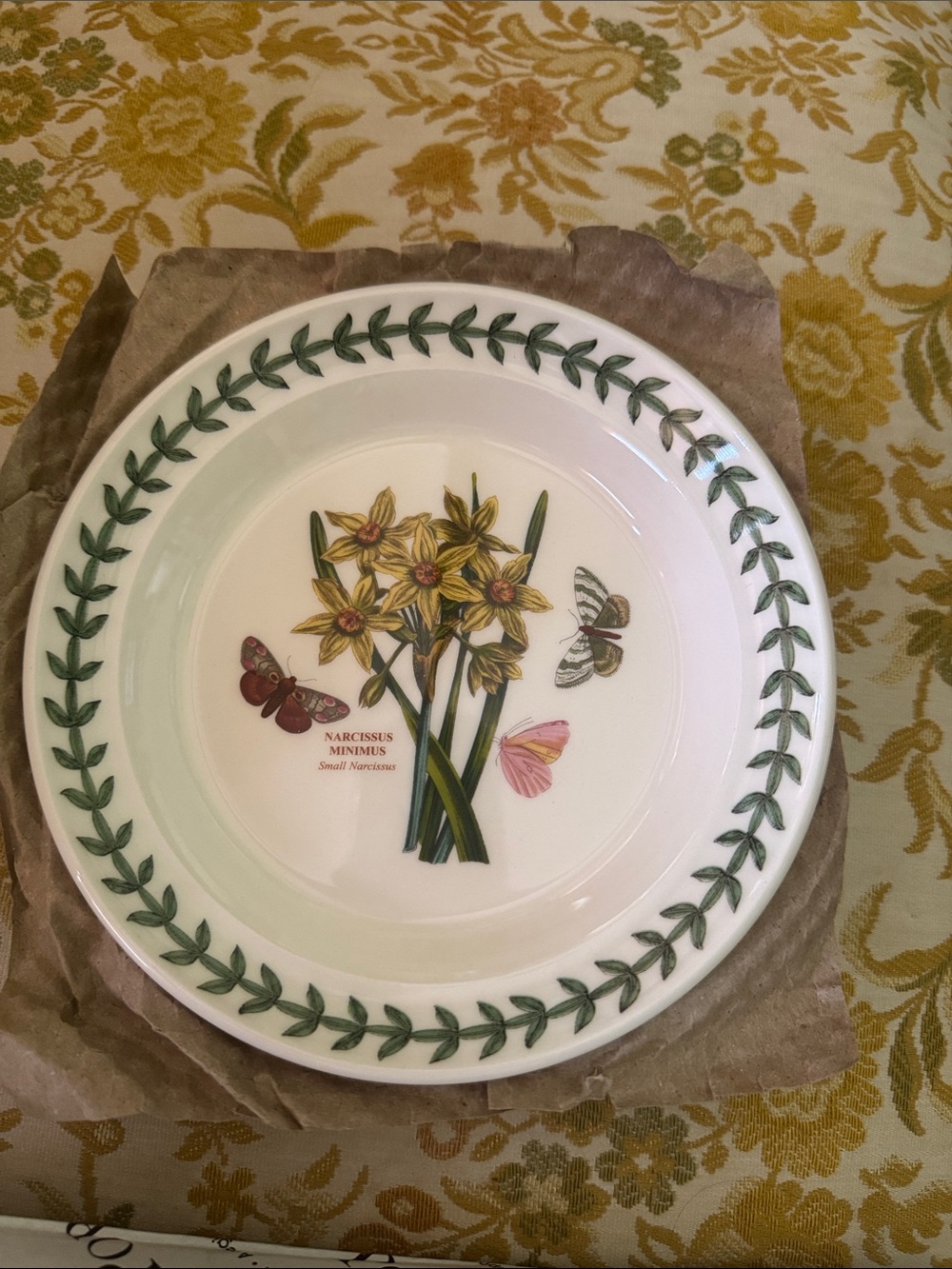 Portmeirion Botanic Garden collection Bread Plate; the Narcissus Minimus
